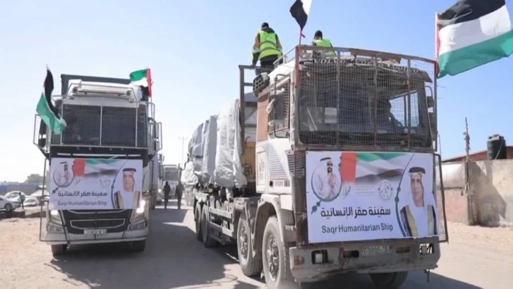 سفينة صقر الإنسانية.. وصول أول دفعة من مساعدات الإغاثة إلى سكان قطاع غزة